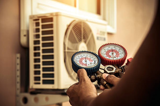 Professional Hvac technician working in Goshen, NY